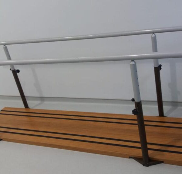 2.5  METRE PARALEL BAR